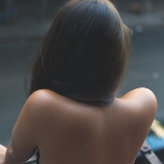 Nia